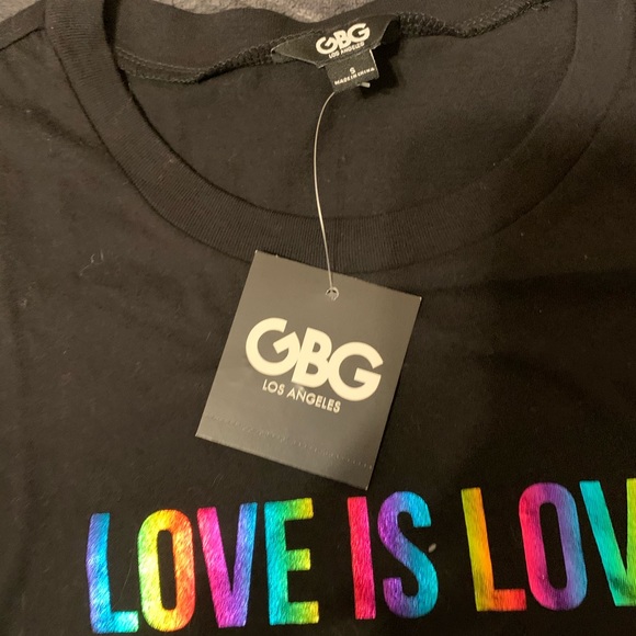 Top - Picture 2 of 6